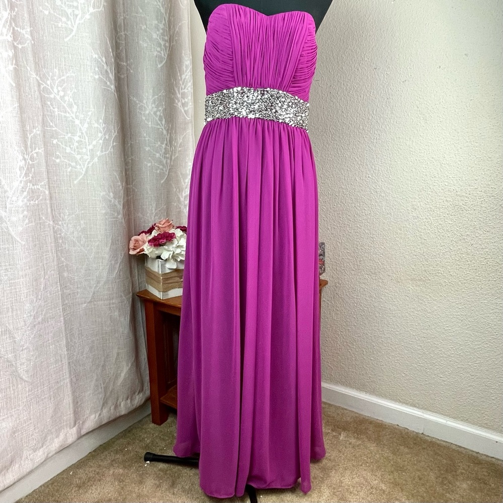 Calvin Klein Fuchsia Strapless Formal Dress with Silver Sequin Detailing